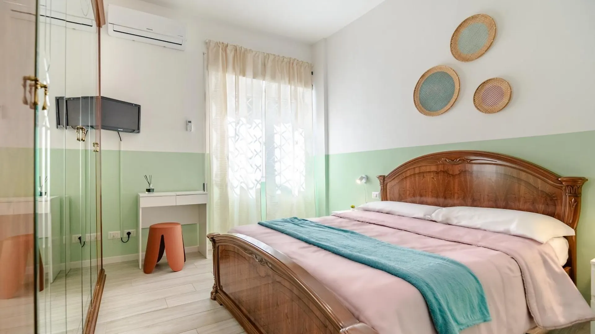 Acquedotti House Apartment Rome